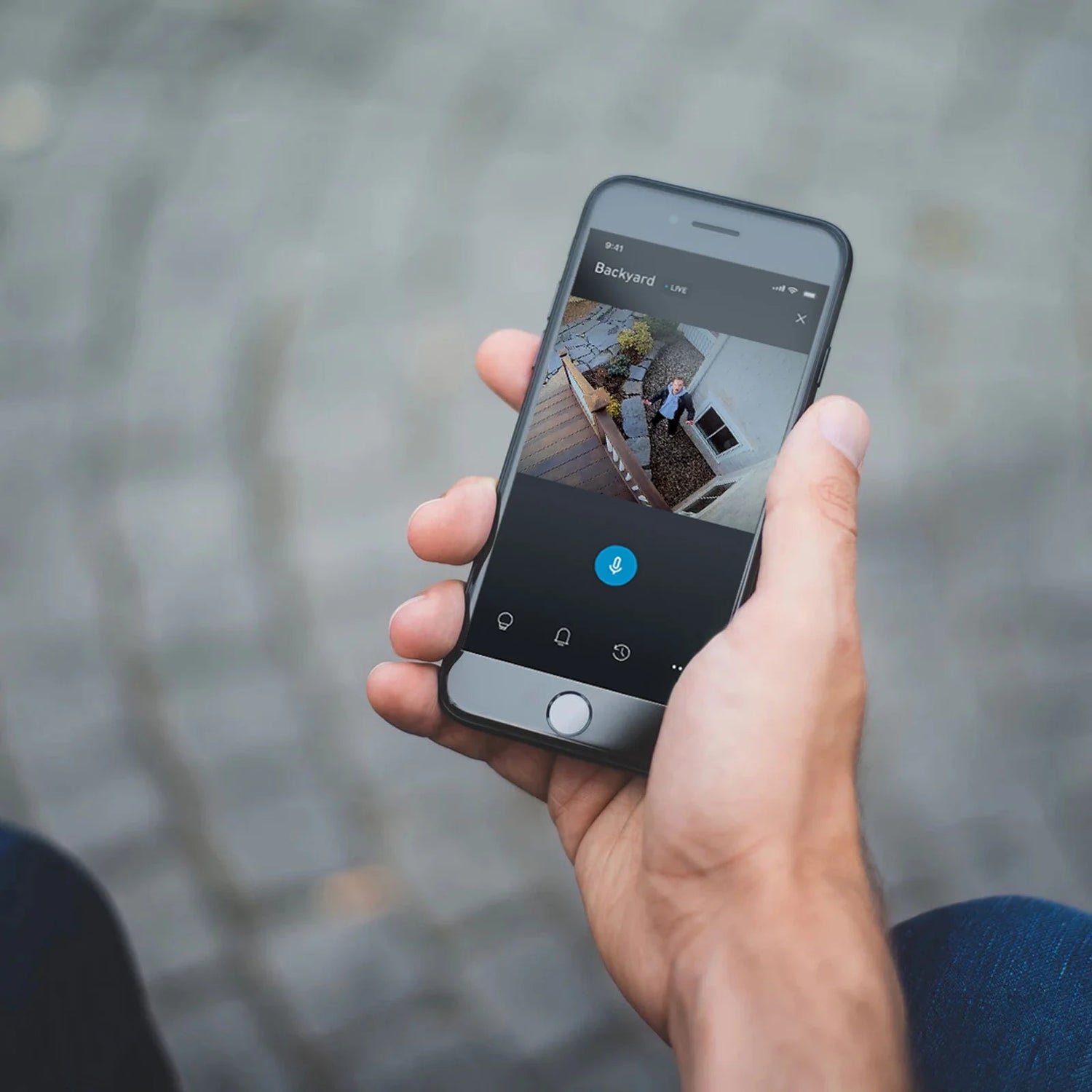 - Outdoor Wireless 1080P Full HD Security Camera - White